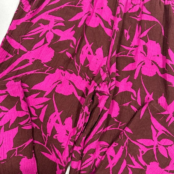 Soft Surroundings Women Oceo Gauze Wide-Leg Tropical Fuschia Pants - Picture 4 of 5